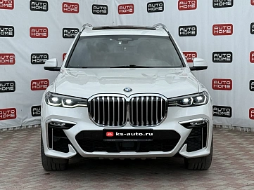 BMW X7, 2022г., передний привод, автомат