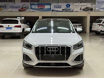 Audi Q2, 2022г., передний привод, робот