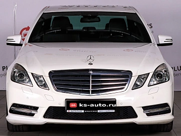Mercedes-Benz E-Класс, 2013г., задний привод, автомат