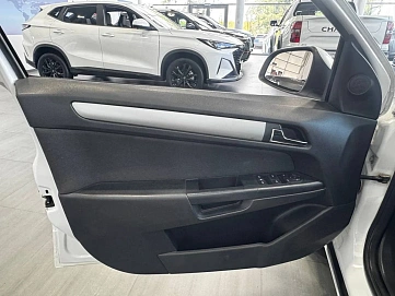 Opel Astra, 2011г., передний привод, механика