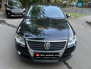 Volkswagen Passat, 2010г., передний привод, робот