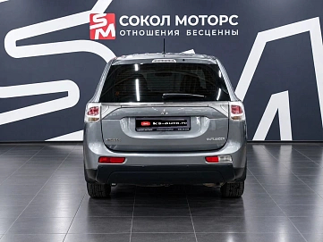 Mitsubishi Outlander, 2013г., полный привод, вариатор