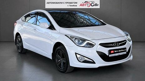 Hyundai i40, 2013г., передний привод, автомат