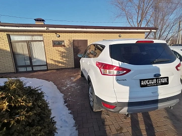 Ford Kuga, 2014г., передний привод, автомат
