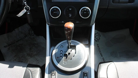 Mazda CX-7, 2011г., передний привод, механика