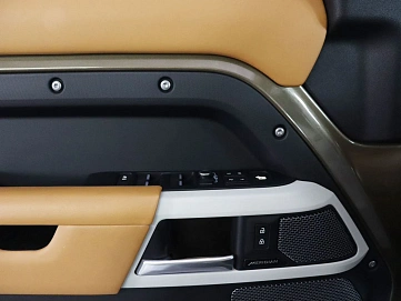 Land Rover Defender, 2022г., полный привод, автомат