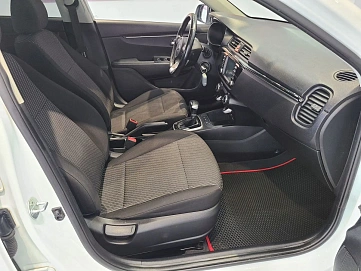 Kia Rio, 2018г., передний привод, автомат