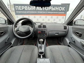 Hyundai Accent, 2006г., передний привод, автомат