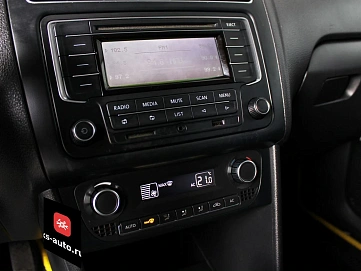 Volkswagen Polo, 2013г., передний привод, автомат