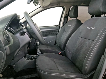 Renault Duster, 2018г., полный привод, механика