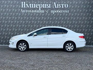 Peugeot 408, 2013г., передний привод, механика