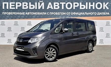 Honda Stepwgn, 2018г., передний привод, вариатор