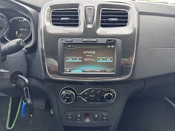 Renault Logan, 2021г., передний привод, вариатор