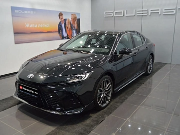 Toyota Camry, 2025г., передний привод, вариатор