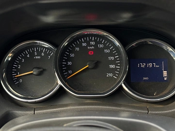 Renault Duster, 2016г., полный привод, механика