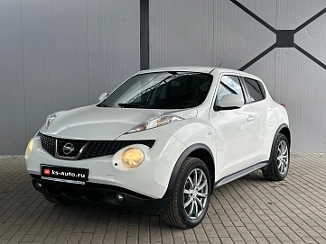 Nissan Juke, 2013г., передний привод, вариатор