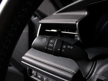 Toyota Camry, 2025г., передний привод, вариатор