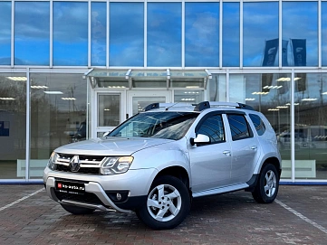 Renault Duster, 2015г., полный привод, механика