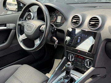 Audi A3, 2008г., передний привод, робот