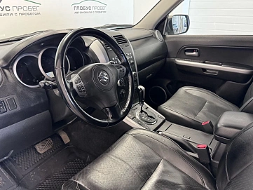 Suzuki Grand Vitara, 2011г., полный привод, автомат