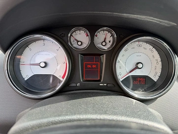 Peugeot 408, 2013г., передний привод, механика