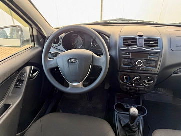 Lada (ВАЗ) Granta, 2023г., передний привод, механика
