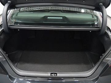Toyota Camry, 2025г., передний привод, вариатор