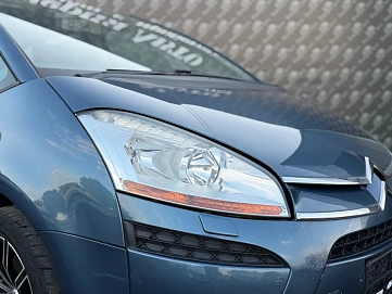 Citroen C4 Picasso, 2010г., передний привод, робот