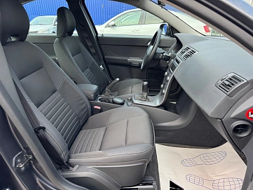Volvo S40, 2007г., передний привод, механика