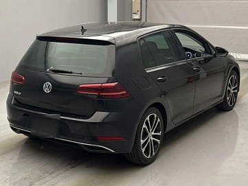 Volkswagen Golf, 2019г., передний привод, робот