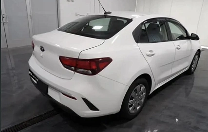 Kia Rio, 2021г., передний привод, вариатор