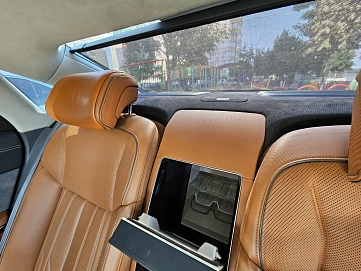 Audi A8, 2019г, полный привод, автомат