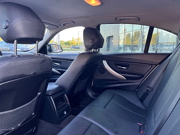 BMW 3 серии, 2013г., задний привод, автомат