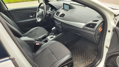 Renault Fluence, 2011г, передний привод, автомат