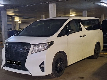 Toyota Alphard, 2016г., передний привод, автомат