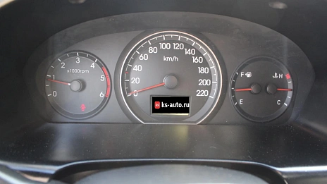 Hyundai Grand Starex, 2009г., передний привод, автомат