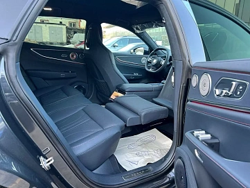 Zeekr 001, 2025г., полный привод, автомат