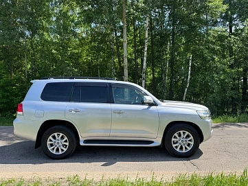 Toyota Land Cruiser, 2017г., полный привод, автомат