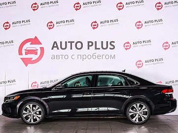 Volkswagen Passat, 2021г., передний привод, робот
