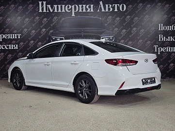 Hyundai Sonata, 2019г., передний привод, автомат
