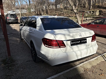 Mercedes-Benz E-Класс, 2013г., задний привод, автомат