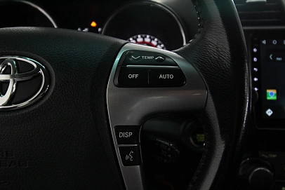 Toyota Highlander, 2011г., полный привод, автомат