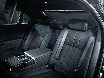 BMW 7 серии, 2023г., полный привод, автомат