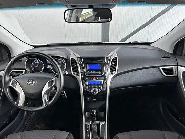 Hyundai i30, 2013г., передний привод, автомат