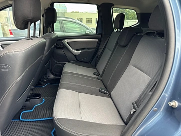 Renault Duster, 2012г., полный привод, механика