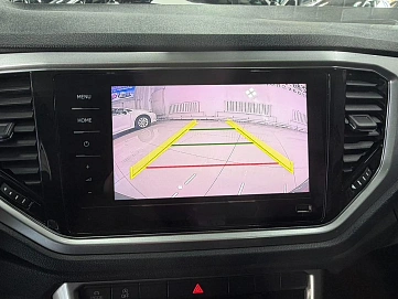 Volkswagen T-Roc, 2023г., передний привод, робот