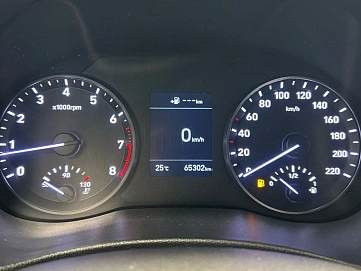 Hyundai Solaris, 2019г., передний привод, механика