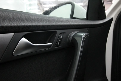 Volkswagen Passat, 2011г., передний привод, робот