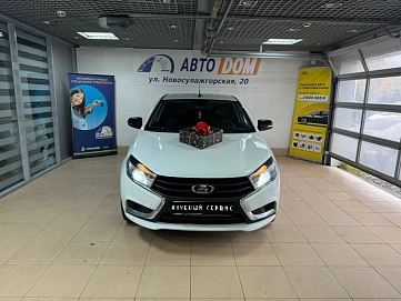 Lada (ВАЗ) Vesta, 2017г., передний привод, механика