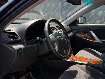 Toyota Camry, 2011г., передний привод, автомат